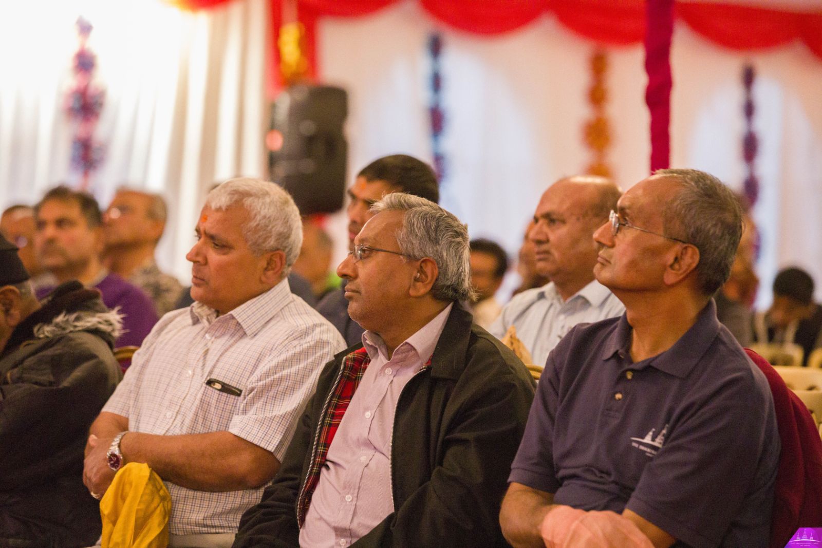©1987-2017 SKS Swaminarayan Temple East London
